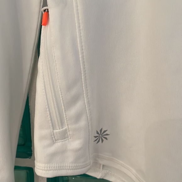 Athleta Performance Top - Picture 5 of 9